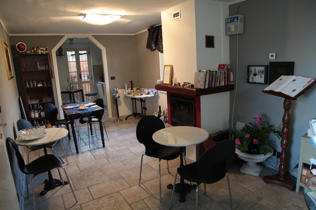 Bed and Breakfast Il Forno Dal 1922 Bene Vagienna Exteriér fotografie
